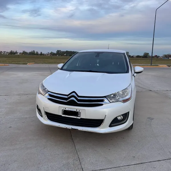 Citroën C4 2.0 Lounge Tendance 2015 usado en Villa María, Córdoba Foto 5