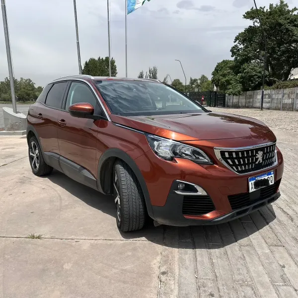 Foto de Peugeot 3008 1.6 Allure 2017