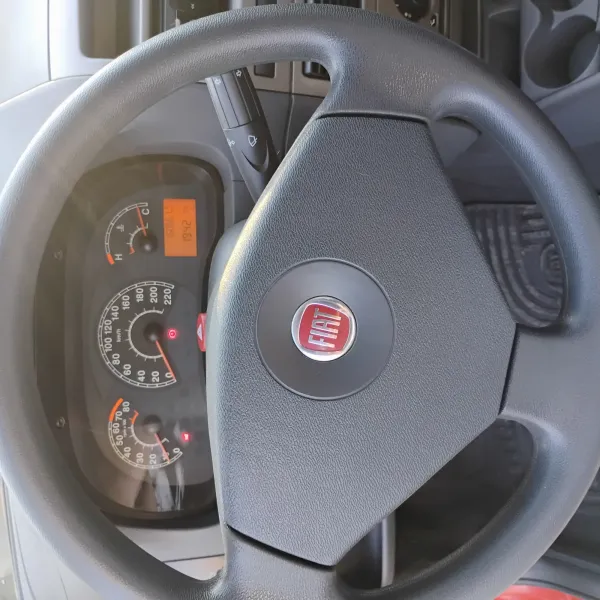 Fiat Siena Atracttive 1.4 2011 usado en Villa María, Córdoba Foto 7