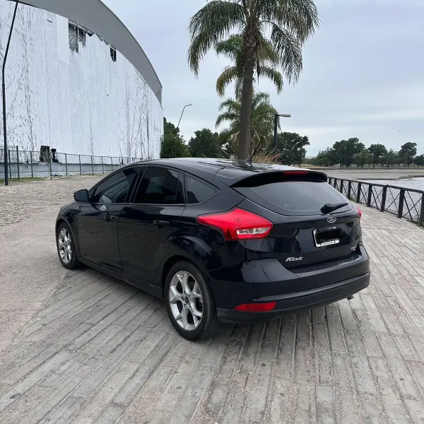 Ford Focus 2.0 SE PLUS 2016 usado en Villa María, Córdoba Foto 3