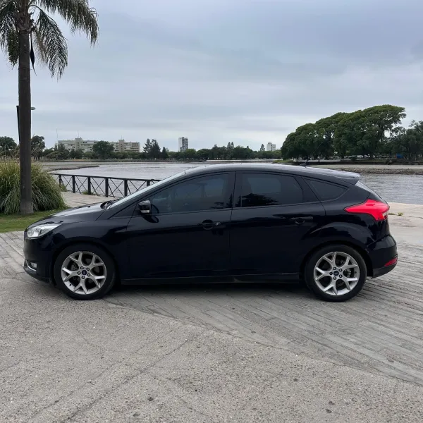 Ford Focus 2.0 SE PLUS 2016 usado en Villa María, Córdoba Foto 5