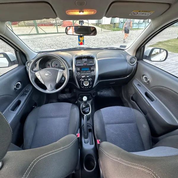 Nissan March 1.6 Advance Pure Drive 2018 usado en Villa María, Córdoba Foto 7