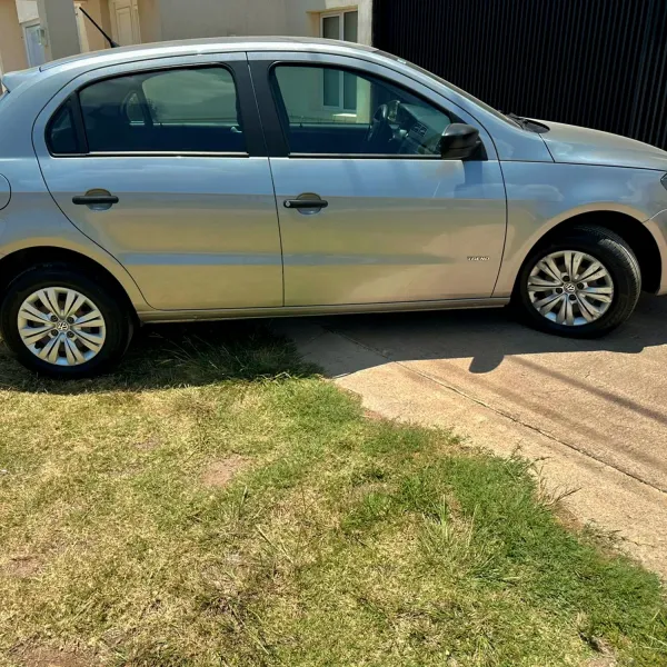 Foto de Volkswagen GOL TRENDLINE 2016