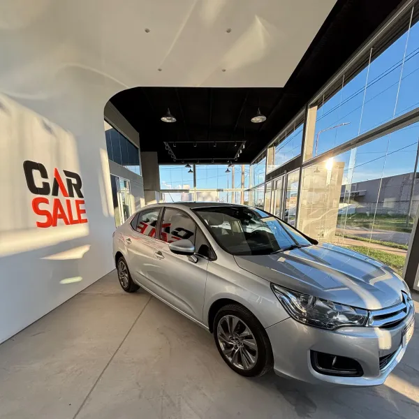 Citroën C4 Lounge 1.6 HDI 2017 usado en Villa María, Córdoba Foto 3