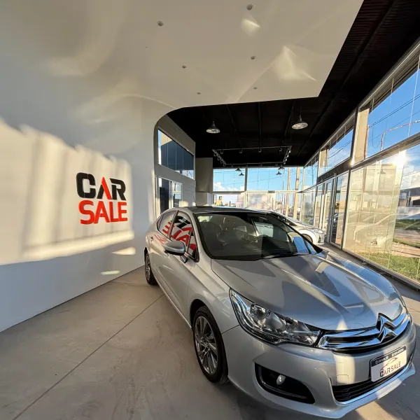 Citroën C4 Lounge 1.6 HDI 2017 usado en Villa María, Córdoba Foto 4