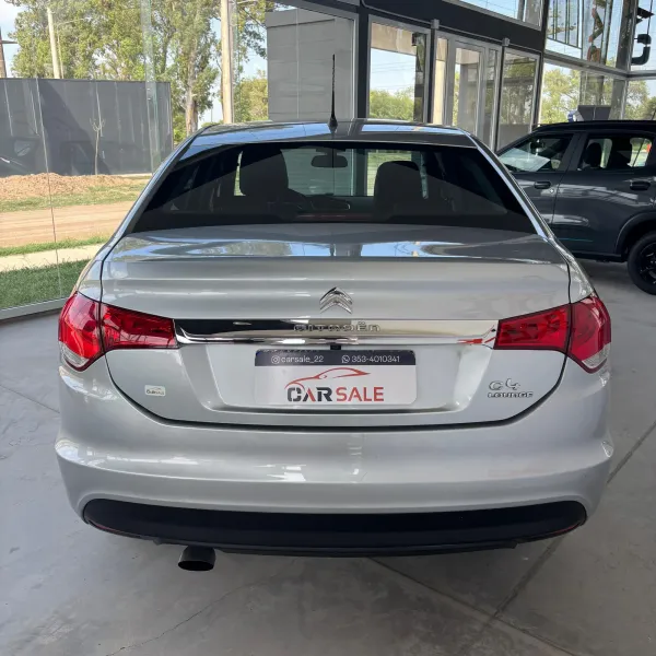 Citroën C4 Lounge 1.6 HDI 2017 usado en Villa María, Córdoba Foto 5