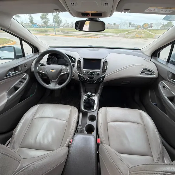 Chevrolet Cruze 1.4 LTZ 2017 usado en Villa María, Córdoba Foto 5