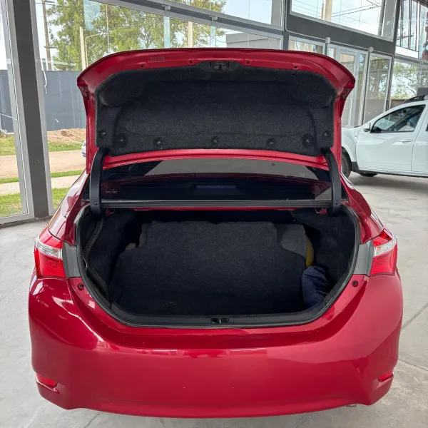 Toyota Corolla XEI 1.8 2015 usado en Villa María, Córdoba Foto 4