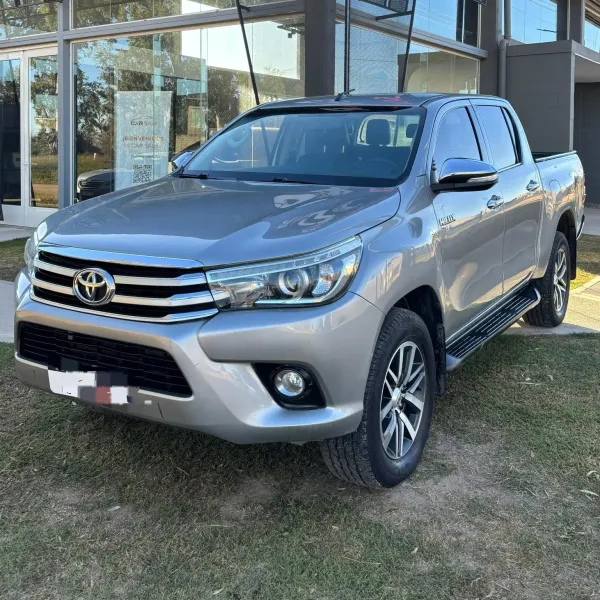 Toyota Hilux SRX 4x4 MT 2016 usado en Villa María, Córdoba Foto 2