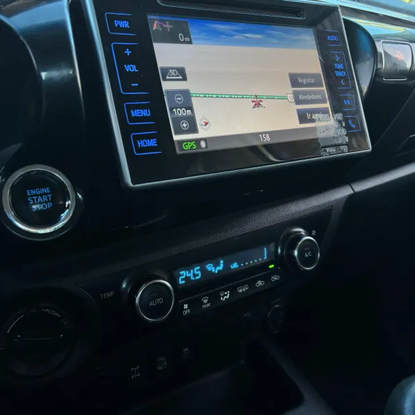 Toyota Hilux SRX 4x4 MT 2016 usado en Villa María, Córdoba Foto 5