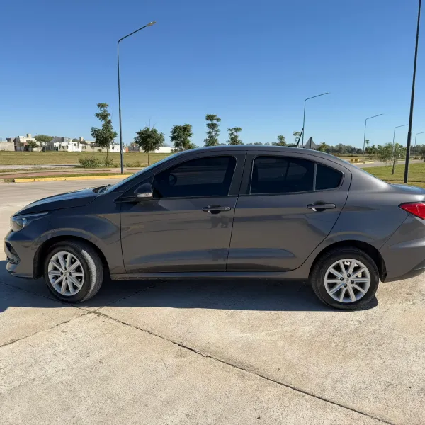 Fiat Cronos 1.3 Drive GSE Pack 2022 usado en Villa María, Córdoba Foto 3