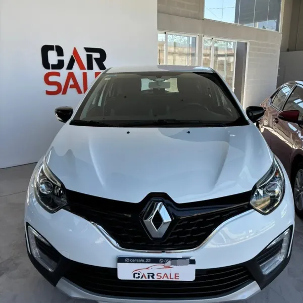 Renault Captur 2.0 Zen 2017 usado en Villa María, Córdoba Foto 2