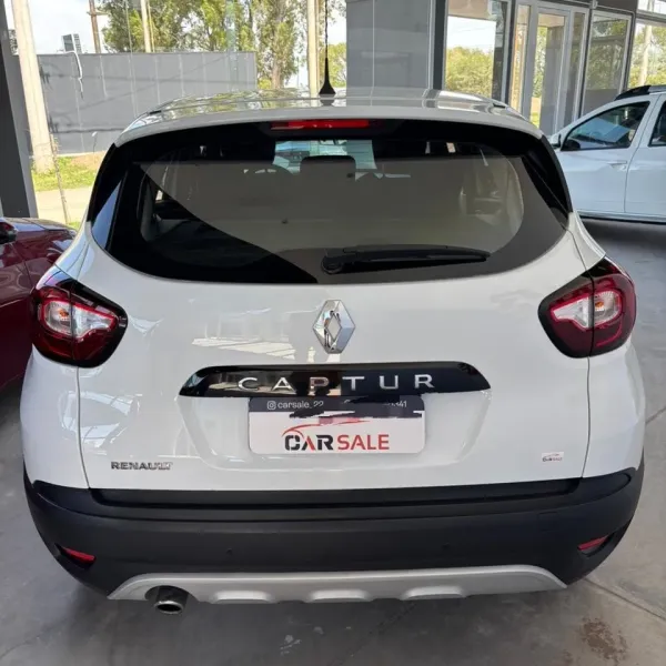 Renault Captur 2.0 Zen 2017 usado en Villa María, Córdoba Foto 3