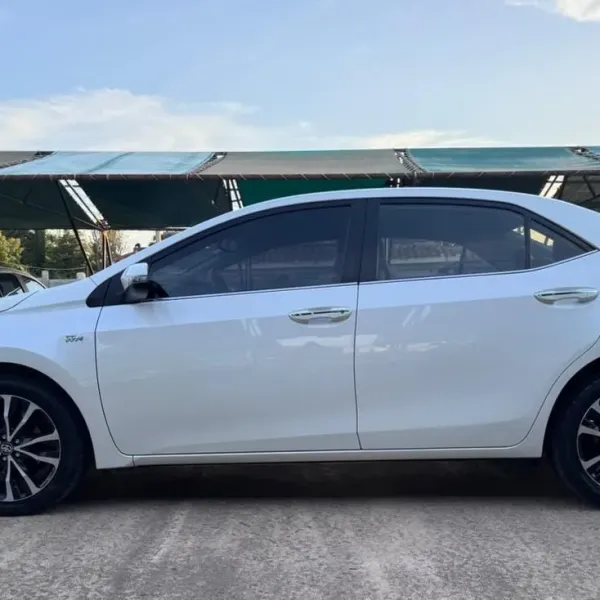 Toyota Corolla Se-G CVT 2017 usado en Córdoba Capital, Córdoba Foto 6