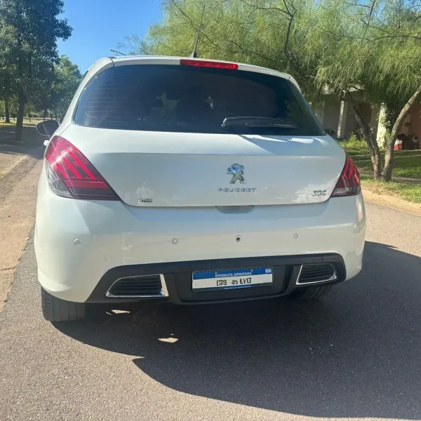 Peugeot 308 Feline THP Tiptronic 2020 usado en Córdoba Capital, Córdoba Foto 5