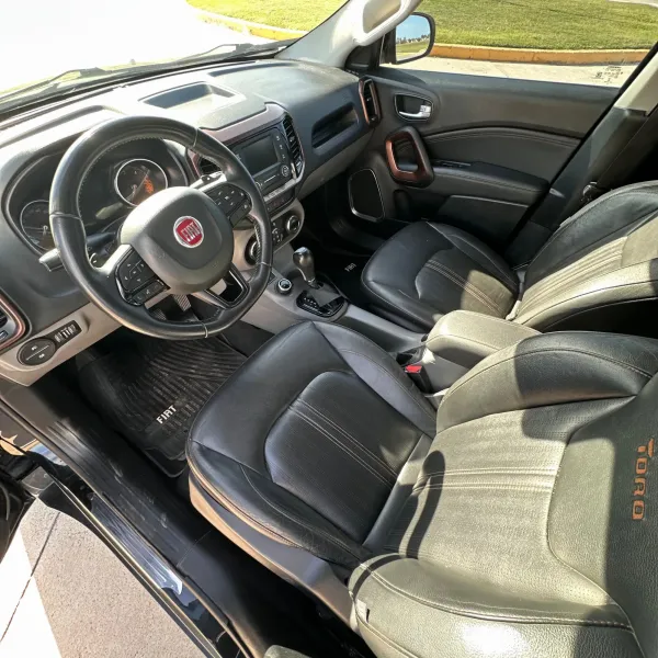 Fiat Toro 2.0 TDI Volcano 4x4 AT 2016 usado en Villa María, Córdoba Foto 9